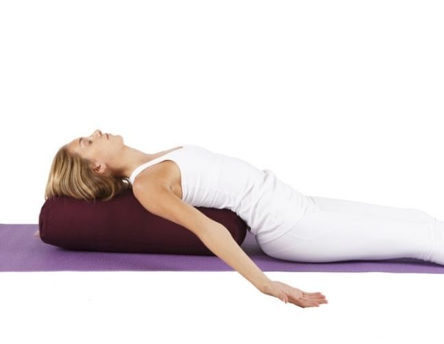 bolster chin mudra ovale